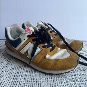 New Balance 574 mustard yellow/blue size 5